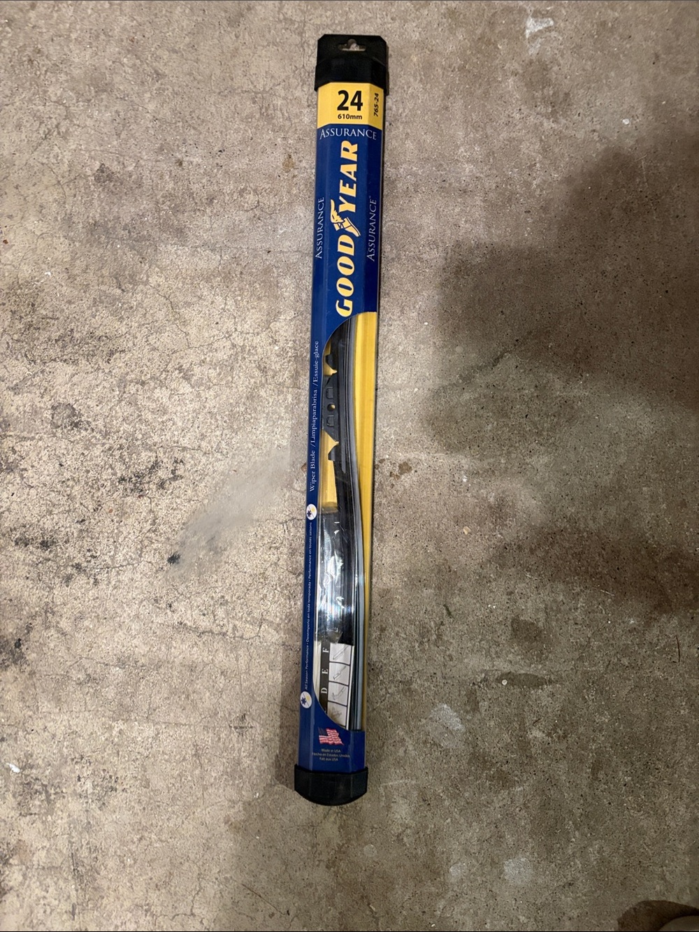 Goodyear 24" Assurance Windshield Wiper Blade - Yellow/Blue Packaging